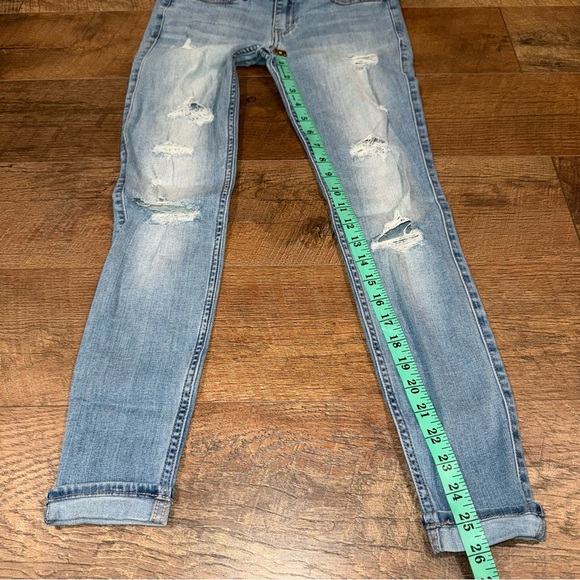 Hollister Low Rise Super Skinny Crop Women’s Jeans - Picture 7 of 14